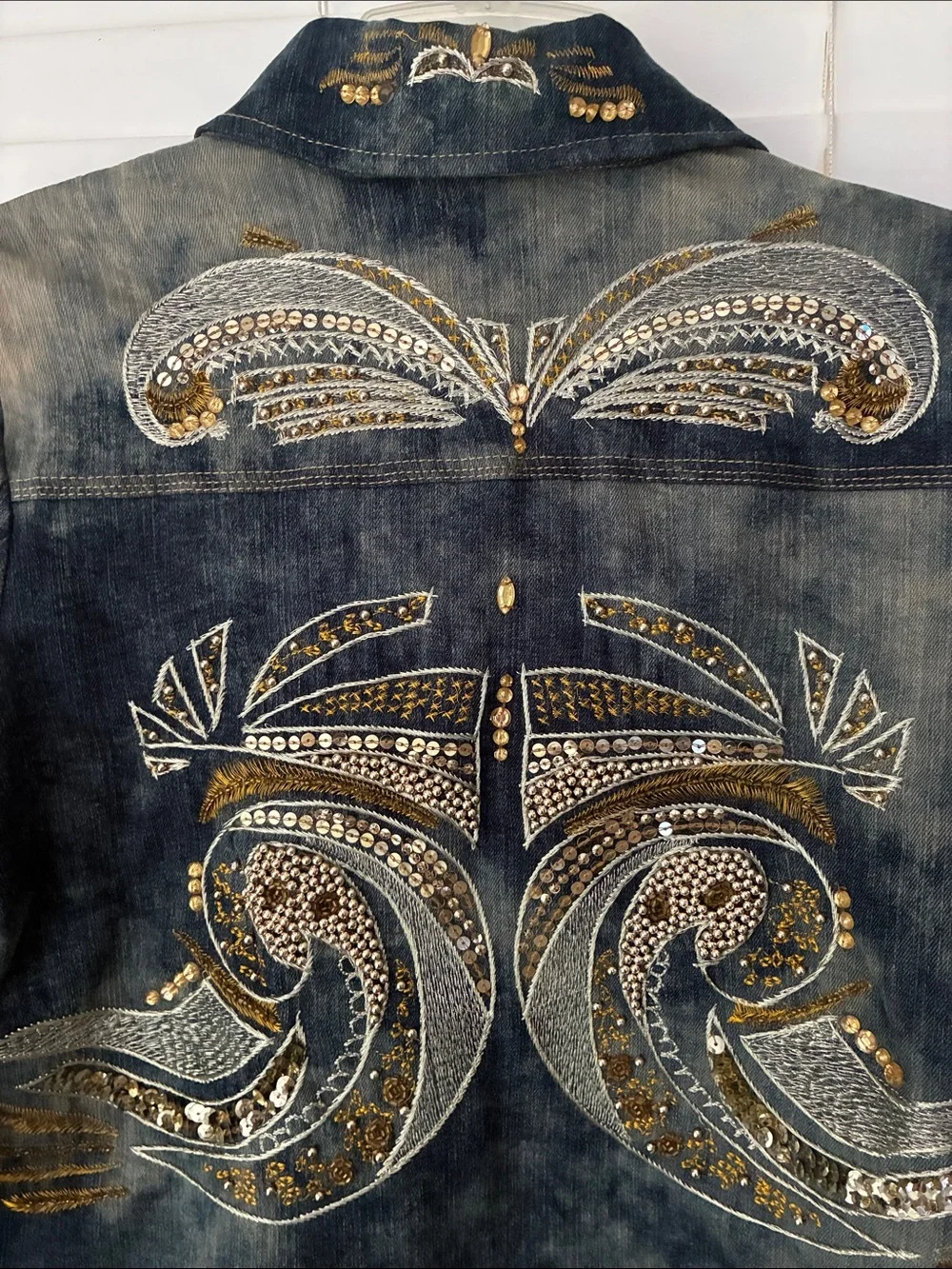 Chico’s SZ 1  Denim Jacket Gold  Jeweled Sequined Embellished Scroll Blue SZ 8